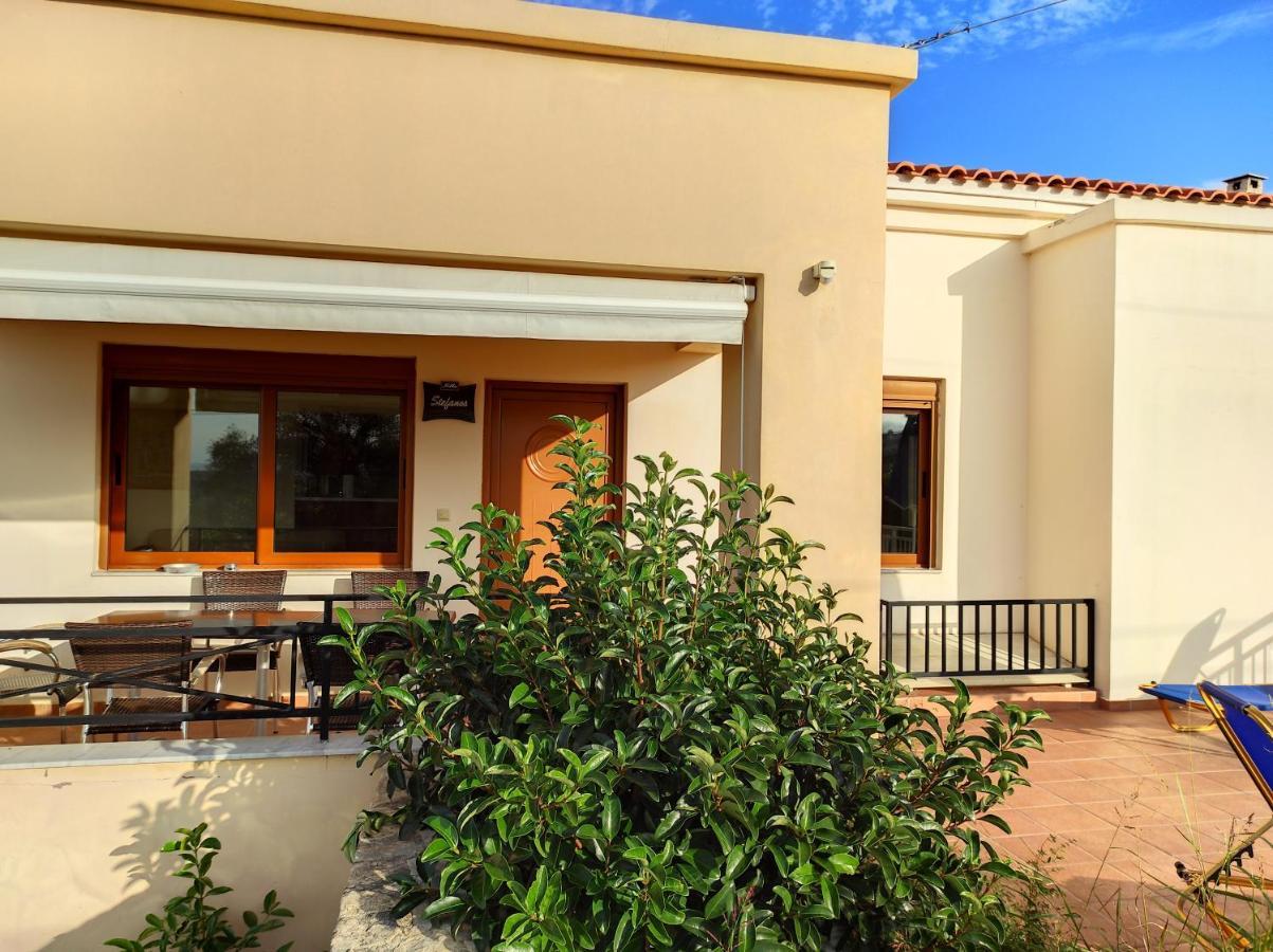 Helidonia Villas Pigí Eksteriør bilde